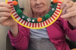 Residents-making-some-decorations-for-Black-History-Month-