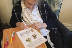 Theraputic-colouring